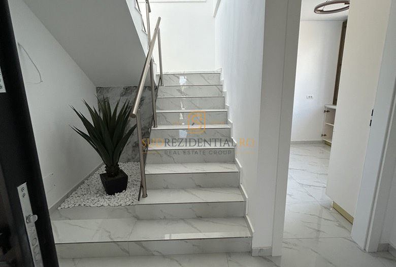 Vila individuala cu 4 camere, ansamblu cu piscina, Bragadiru - Poză 5