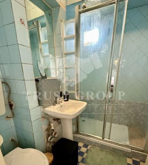 Apartament 3 camere Titulescu-Banu Manta | Imobil 1978 | Vedere spate - Poză 14