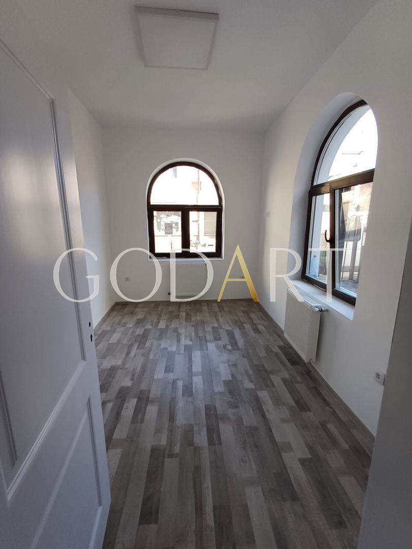 Casă renovată complet în 2023 | Zona centrala | 4 camere - Poză 5
