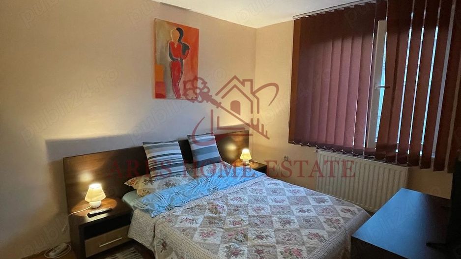 Apartament 2 camere decomandat ultracentral - Poză 1