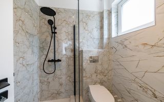 Casa cu 4 camere, Frumusani, panouri solare, pompe caldura - Poză 16