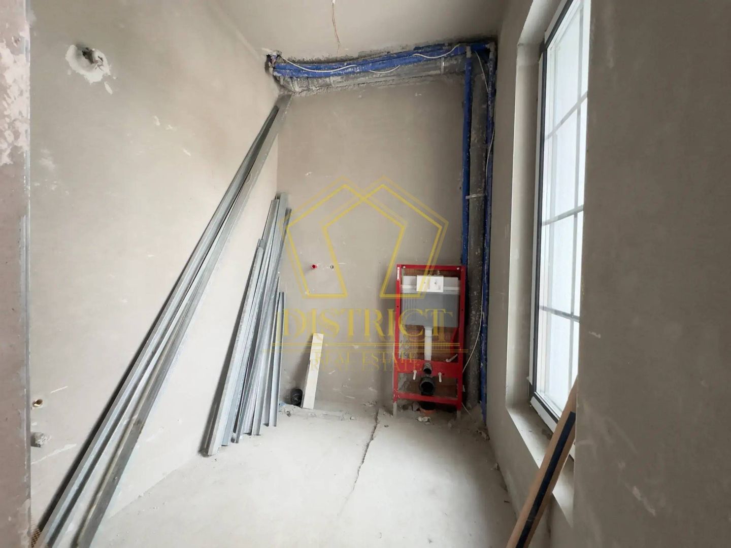 Casa superba cu 5 camere si garaj | Dumbravita - Poză 8