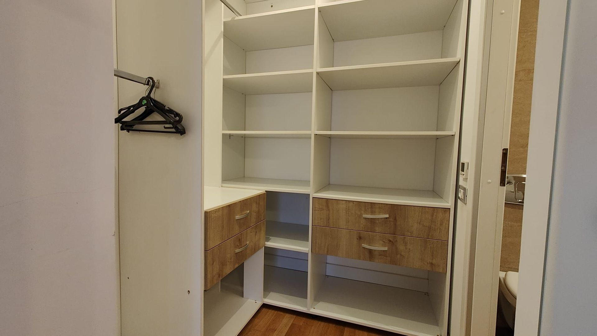 2 camere 70mp | 2 bai | parcare subteran | vedere libera | Annua Residence - Poză 15