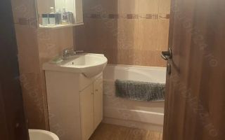 Apartament 3 camere Dambovita etaj 2 cu centrala - Poză 9