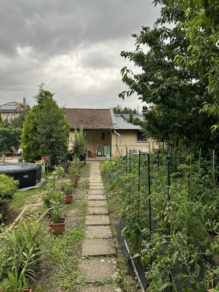 Casa de vanzare pe strada Paris - Poză 7