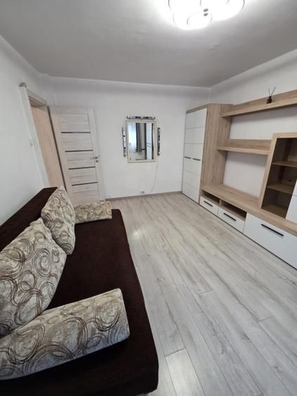 Apartament 3 camere decomandat – Strada Soveja /DACIA - Poză 13