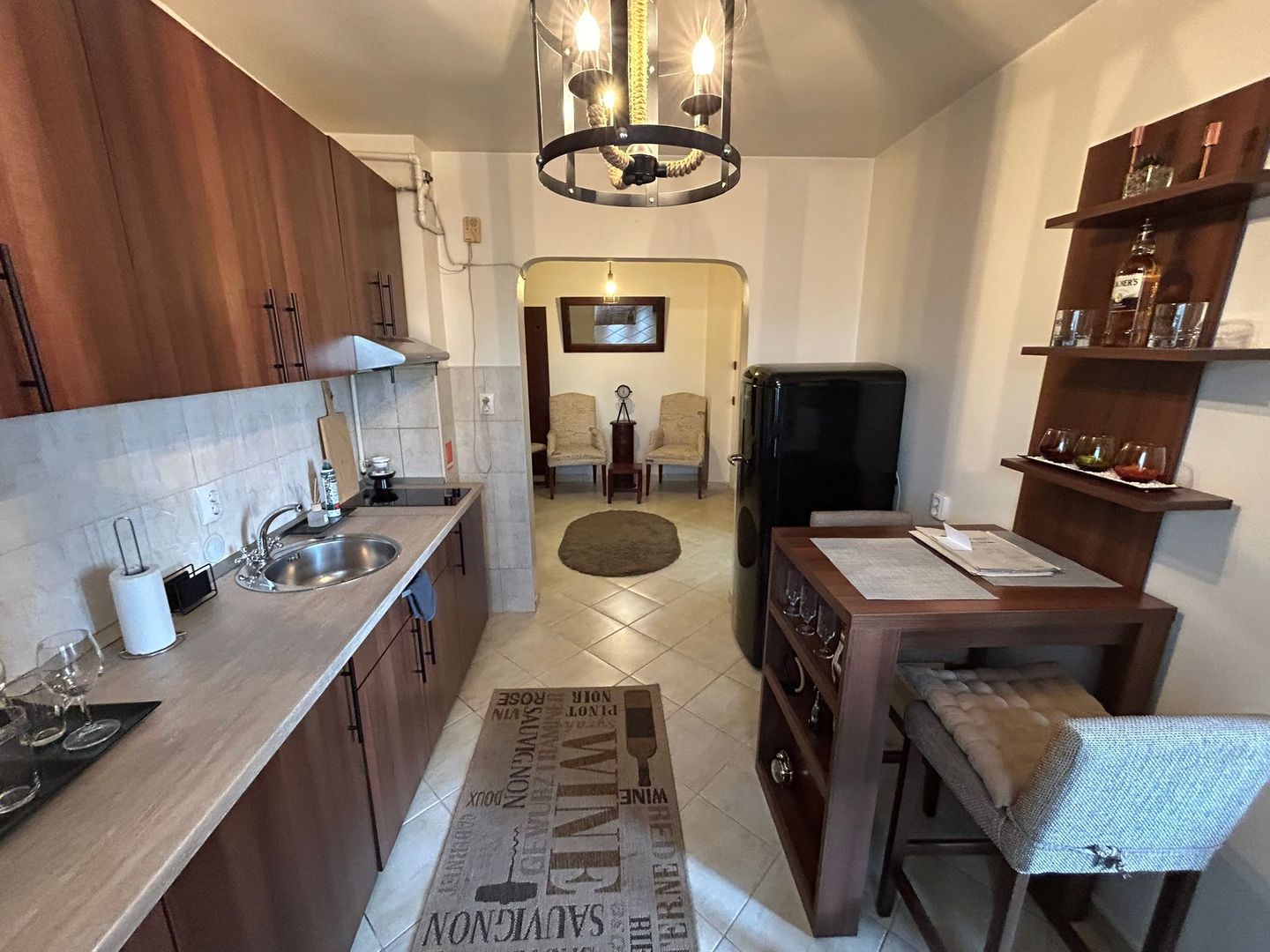 Apartament 2 camere, etaj 2 - zona Cetate - Poză 5