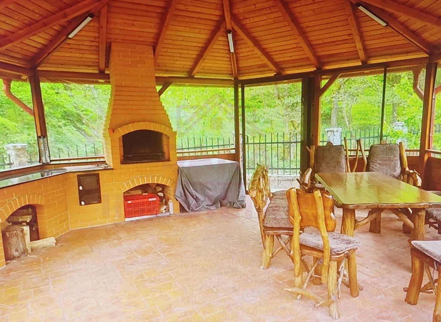 CASĂ\VILĂ DE VÂNZARE\ COMUNA MARGA\JUD. CARAȘ-SEVERIN\COMISION O% - Poză 14