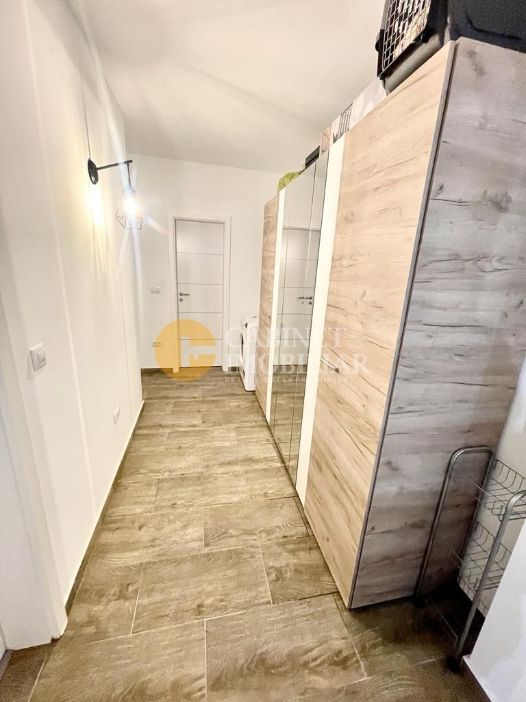 Etaj 2 Apartament 3 camere - 93 mp mobilat-utilat Loc parcare - Poză 5