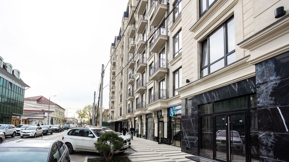 Chirie, oficiu, 58.2 mp, str. Alexandru cel Bun, Centru - Poză 1