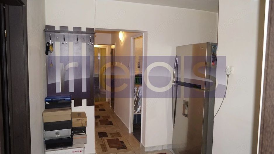 VANZARE 3 CAMERE DECOMANDAT DRISTOR - Poză 2