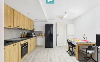 Casă complet renovată, teren 300mp, în Orțișoara - Poză 11