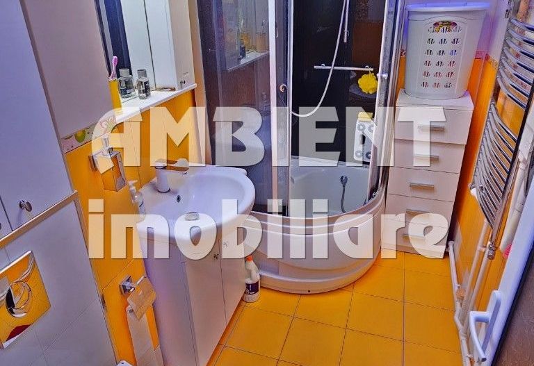 Apartament cu 3 camere, etaj 3, mobilat si utilat, zona GARA; - Poză 8