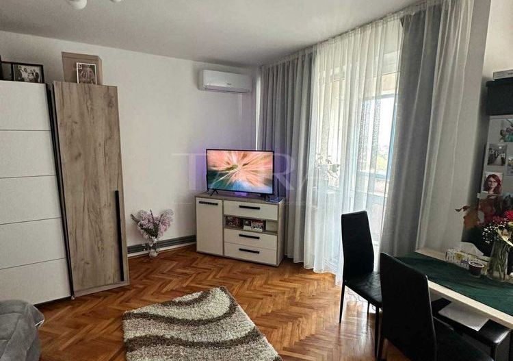 Apartament cu o cameră, 44mp, în Zorilor, zona Observatorului. - Poză 2