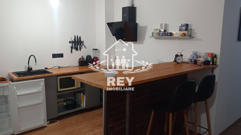 Apartament modern cu 3 camere de vanzare zona Turnisor - Poză 1