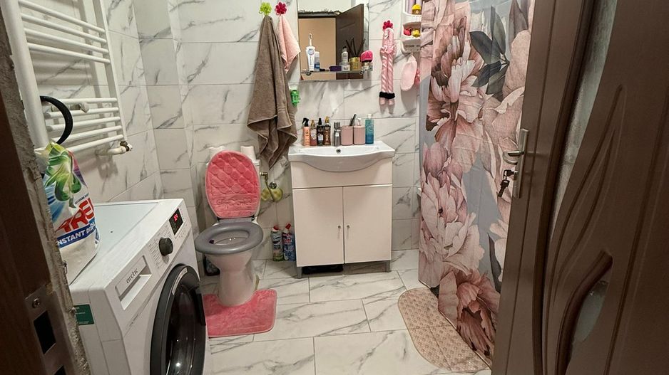 Garsoniera de vanzare Chiajna-  Rosu - Poză 9