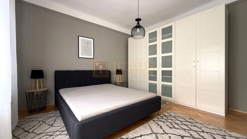 Central, 2 camere, curte, centrala proprie, pet-friendly. - Poză 1