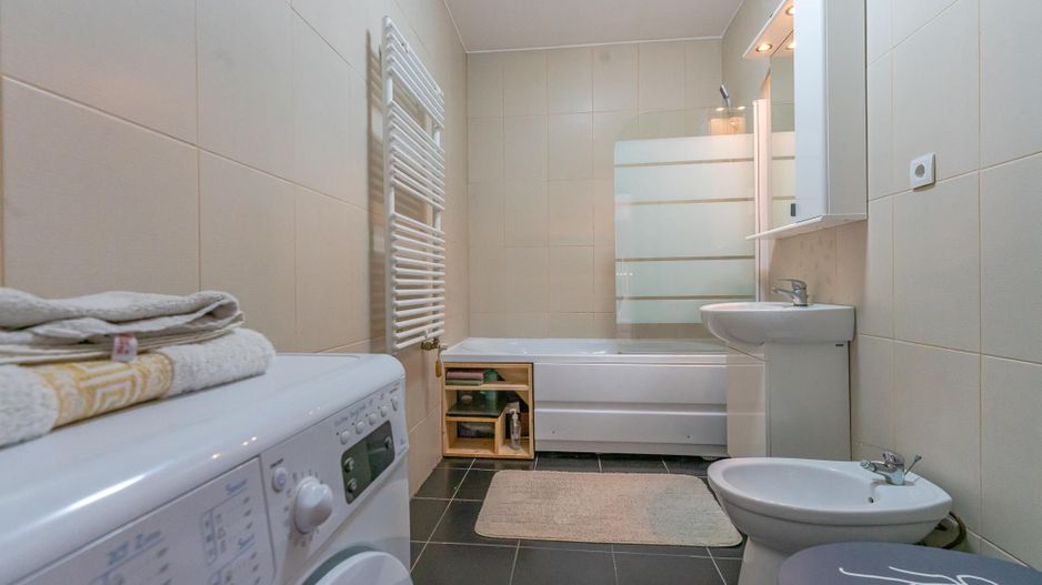 Apartament 2 camere mobilat si loc de parcare in Tractorul - Poză 11