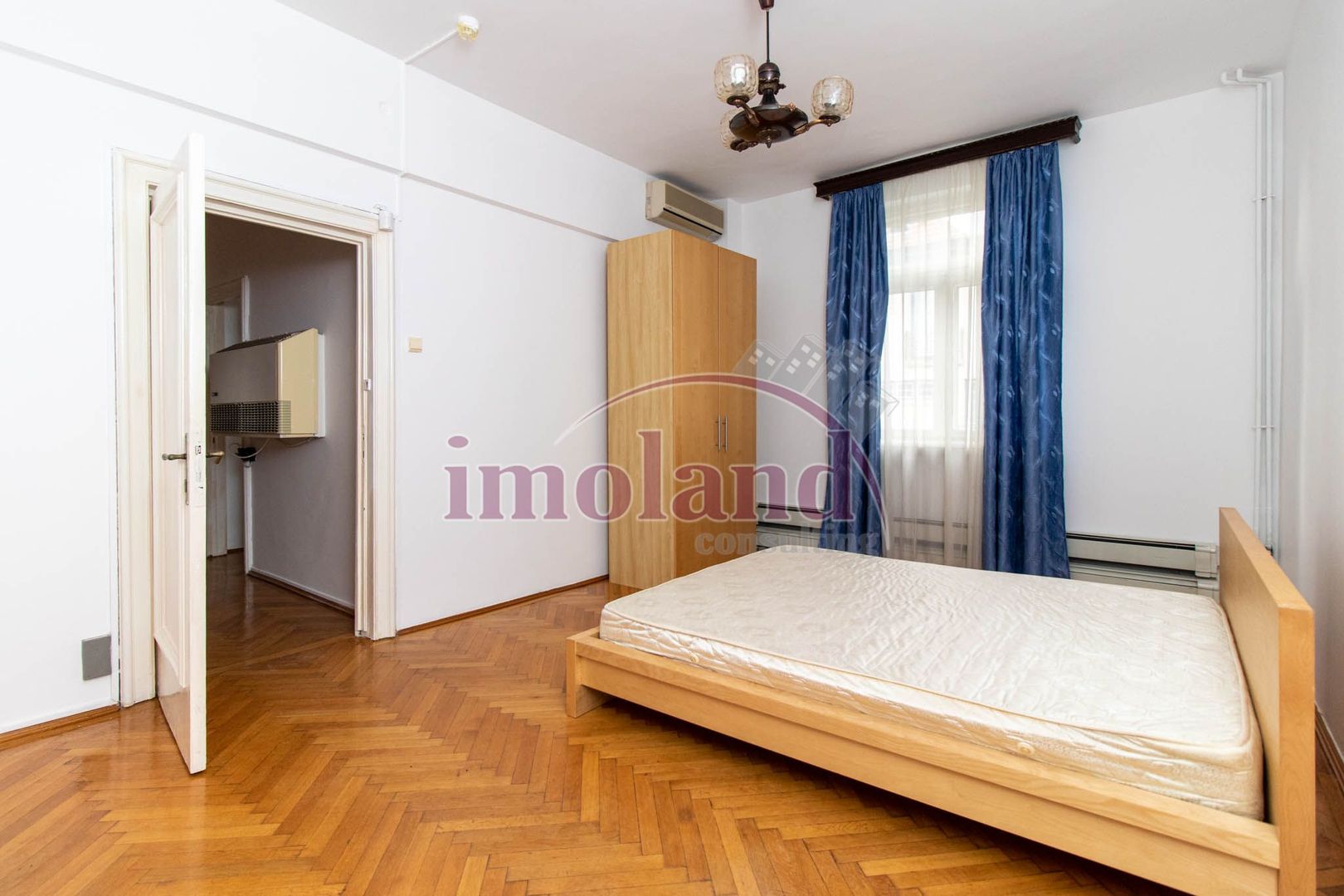 Inchiriere - Rezidenta/Birouri - Vila cu curte - Aviatorilor - Poză 18