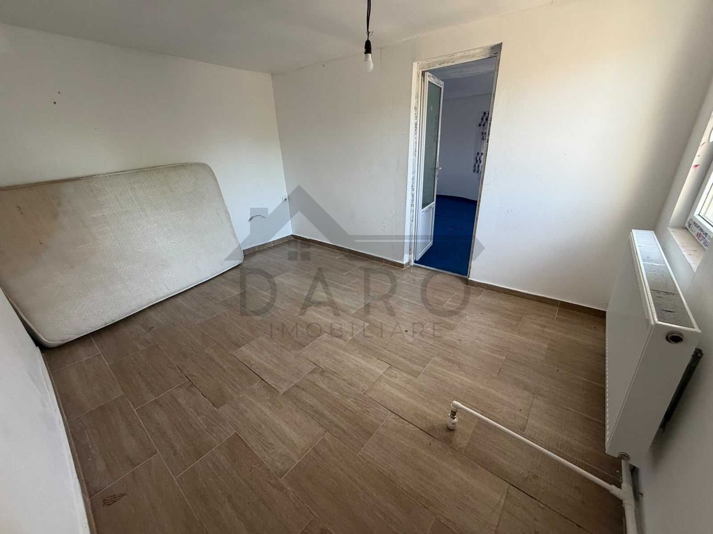 Casă cu etaj, 141 mp utili, curent trifazic, Sângeorgiu de Mureș - Poză 3