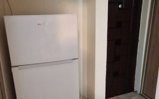 VANDUT! Garsoniera Moderna cu Centrala Proprie - Poză 4