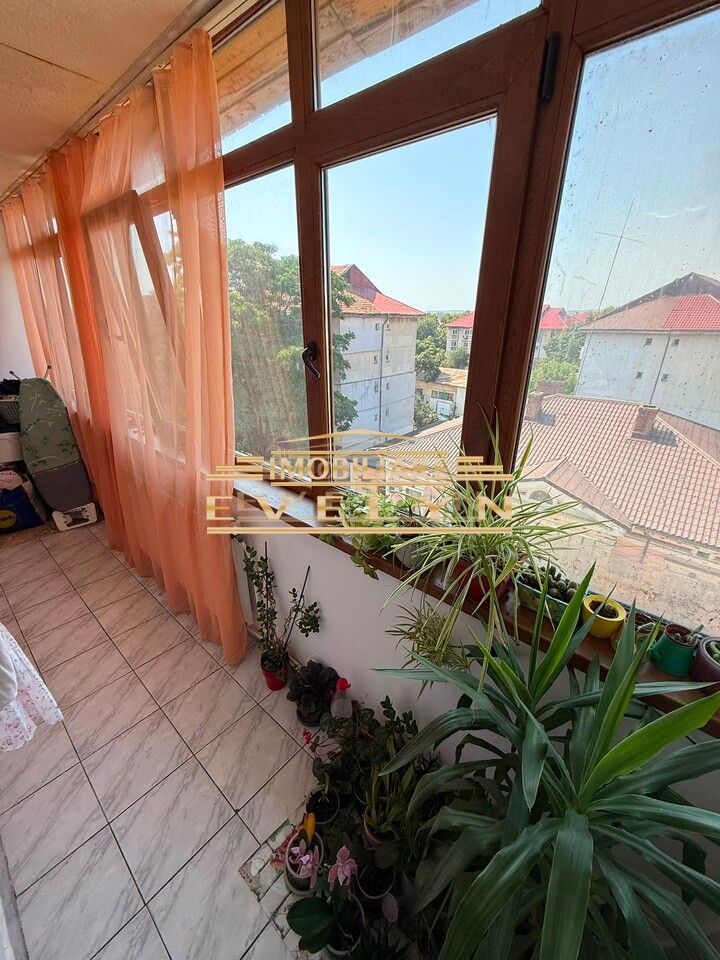 Apartament 3 camere de vânzare – Piața Mare - Poză 6