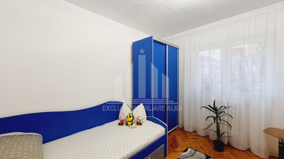 Apartament 5 camere decomandate | 100 mp | Mobilat si utilat | Cetate - Poză 8