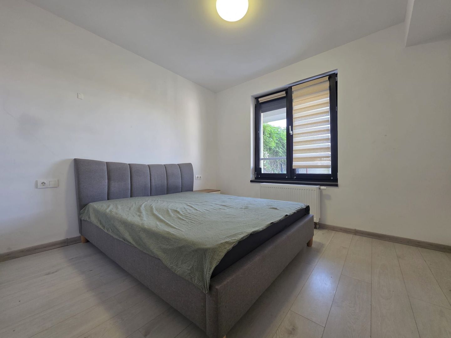Apartament 3 camere parter si curte 45m  de inchirat Rond OMV Pipera - Poză 8