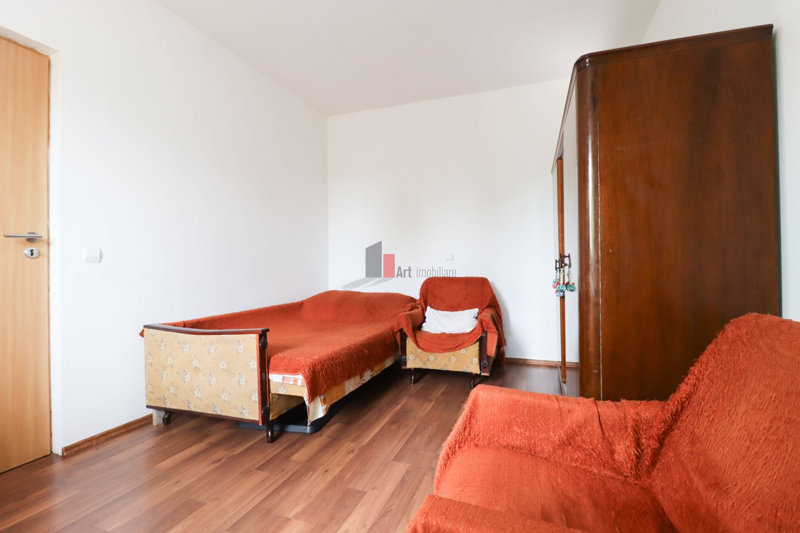 Vila "SEPHARA", teren 700 mp,  292 mp suprafata totala, NEGOCIABIL - Poză 10