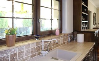 Casa deosebita cu 4 camere,  228 mp, Brașov - Cartierul Stupini - Poză 16