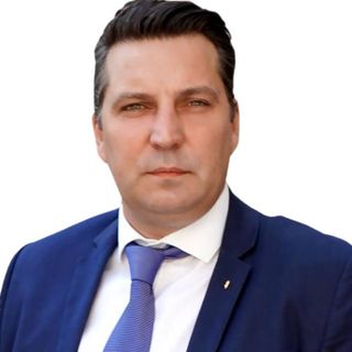 Adrian Filip - Art Imobiliare