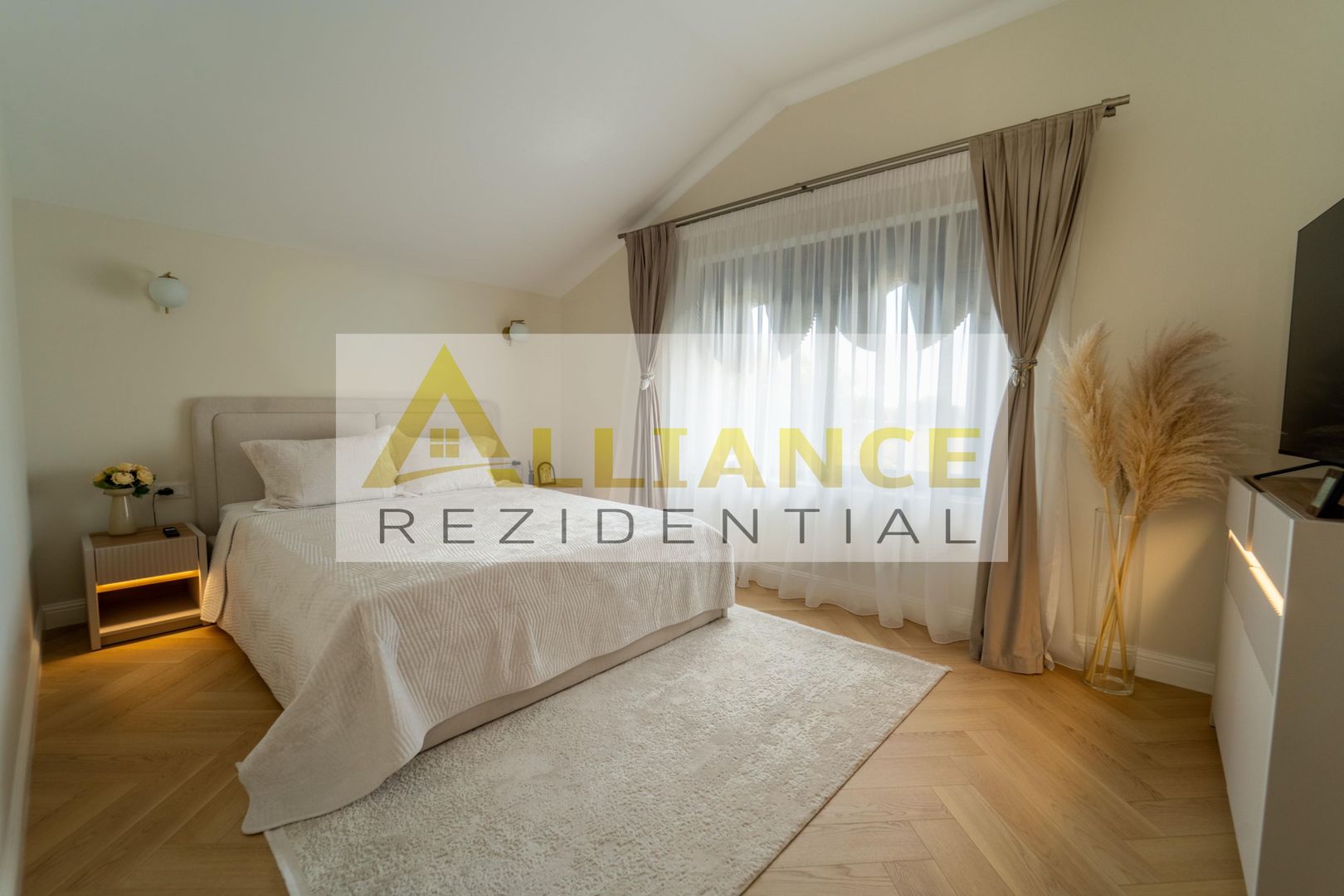 LUX | Vila cu 4 camere PREMIUM | 120mp + teren 370mp - Poză 17