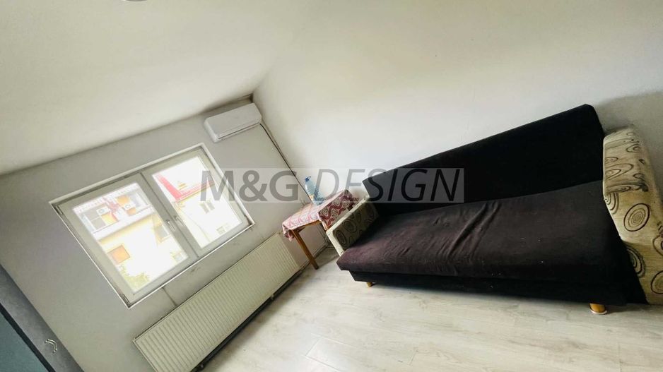 Garsoniera  zona Blascovici mobilat - Poză 1
