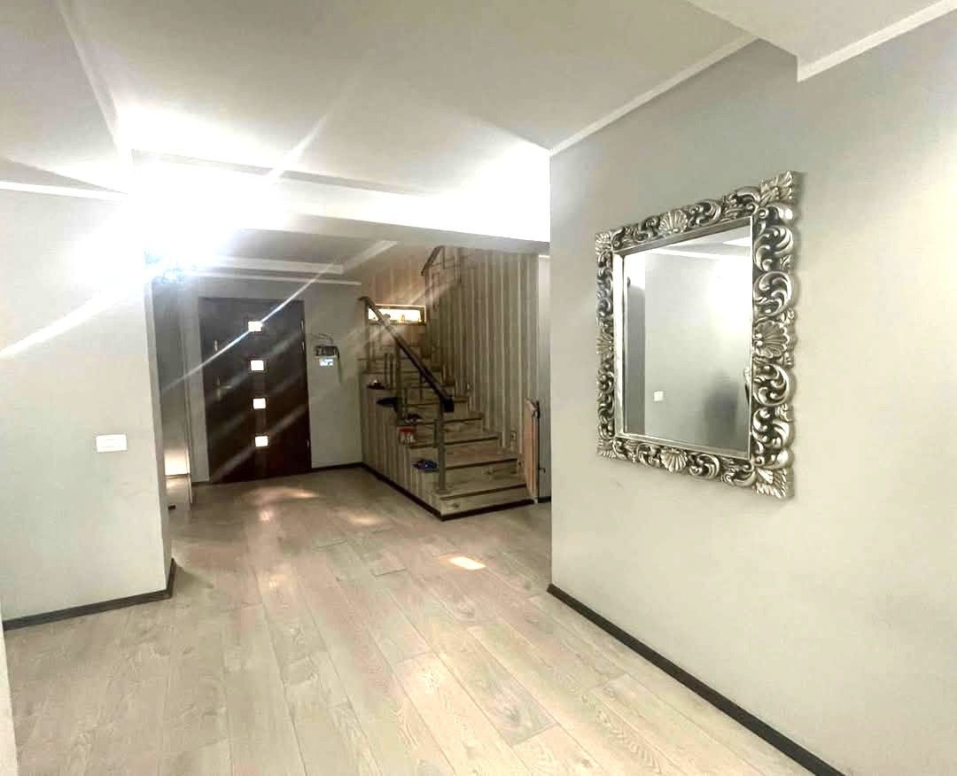 Vila „la cheie” de închiriat în Mazepa, aproape de Faleza Dunării - Poză 7