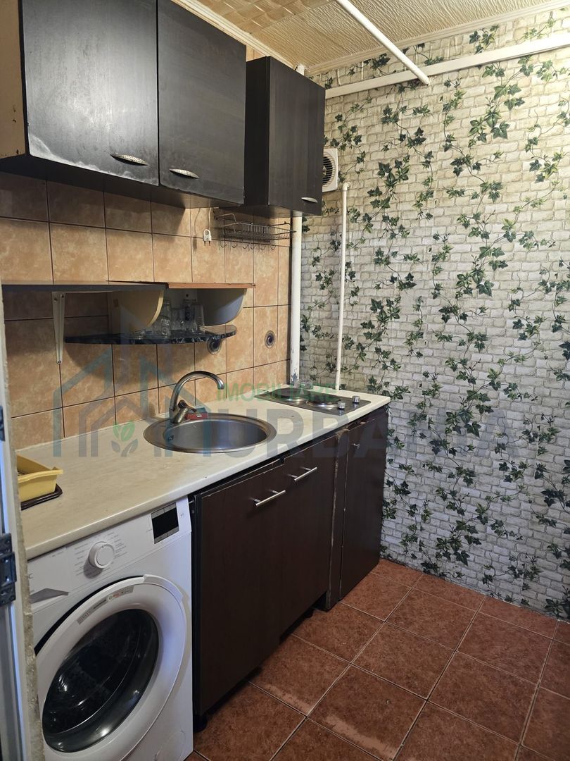 Garsonieră renovată, cartierul Frumoasa, Iași - Poză 6