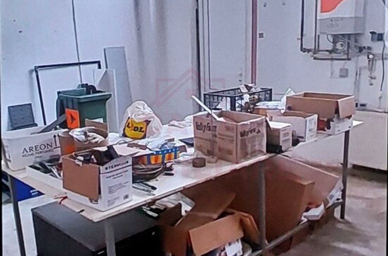 SPAȚIU COMERCIAL ÎN REȘIȚA, zona Govândari VÂNZARE\ COMISION O% - Poză 9