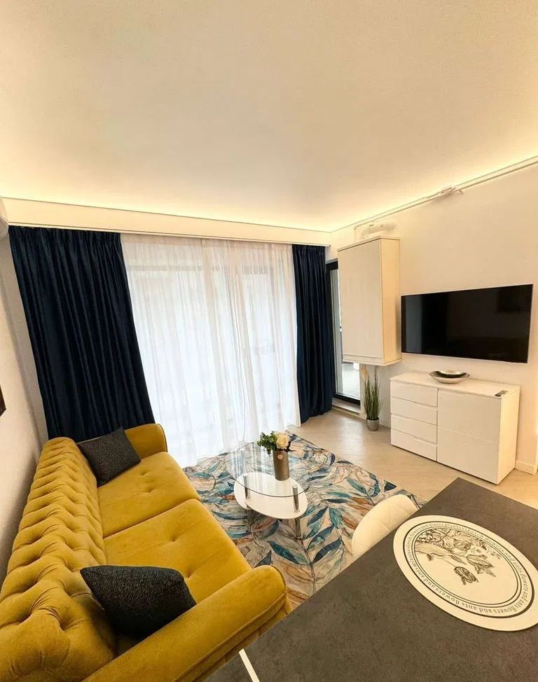 Închiriez apartament 2 camere – Complex Cortina North, București - Poză 1