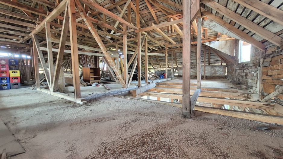 Spatiu comercial+Locuinta 664 mp construiti+anexa 16 mp si teren 845mp - Poză 31