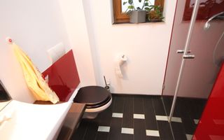 Calduroasa si primitoare - Poză 33