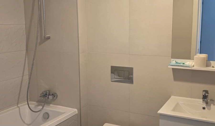 Apartament 3 camere și loc de parcare - Poză 13