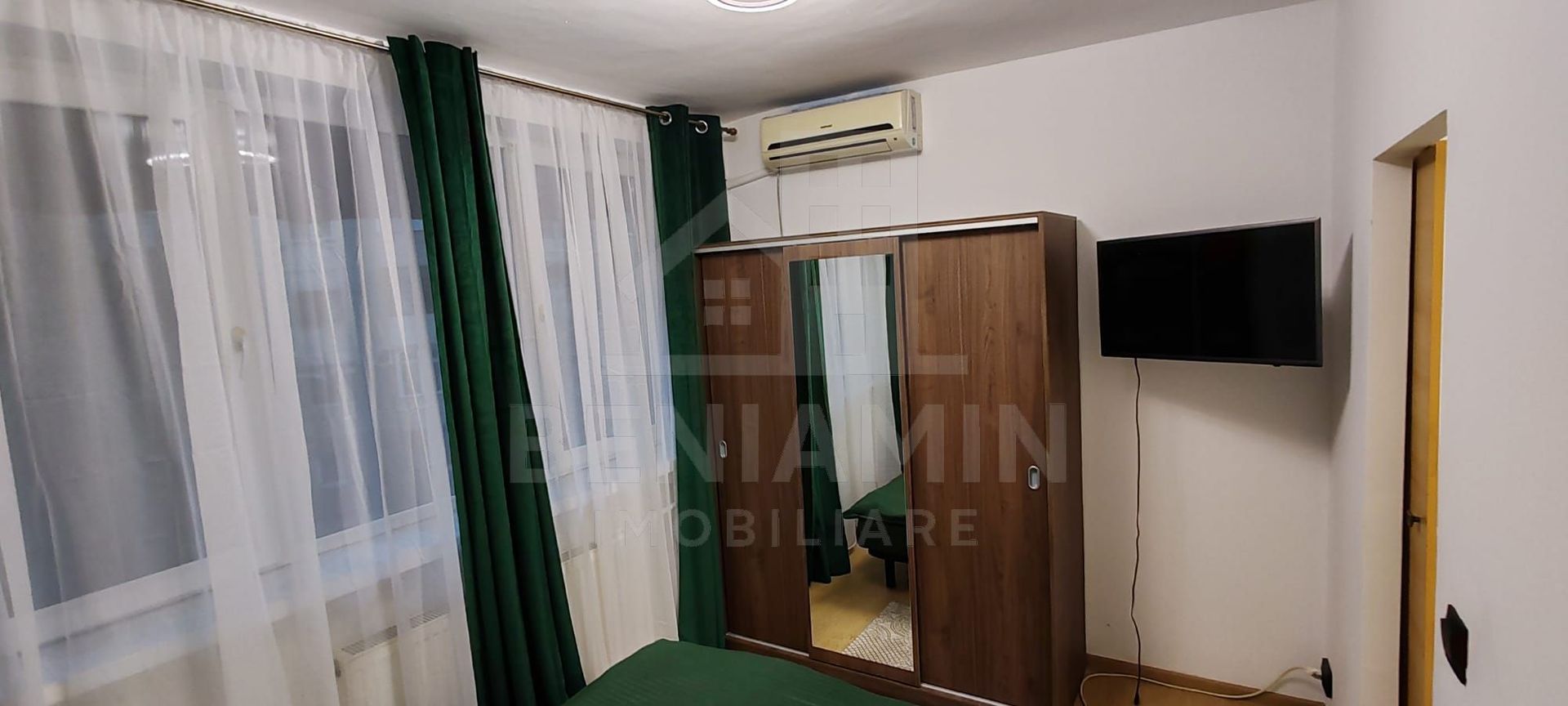 Camera cu baie si bucatarie proprie -21mp -etaj 2 -Chimie Promenada - Poză 2