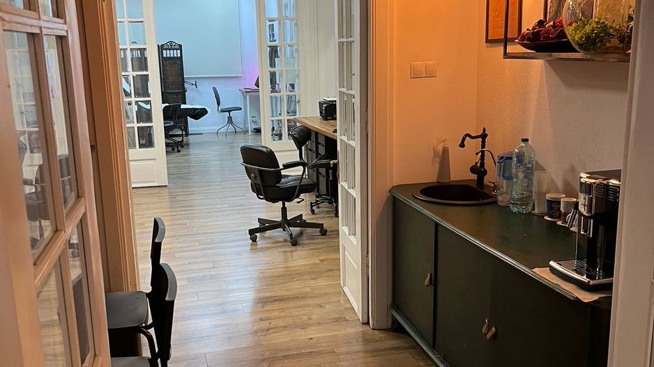 APARTAMENT/ SPATIU BIROURI | 116MP | ROMANA - Poză 10