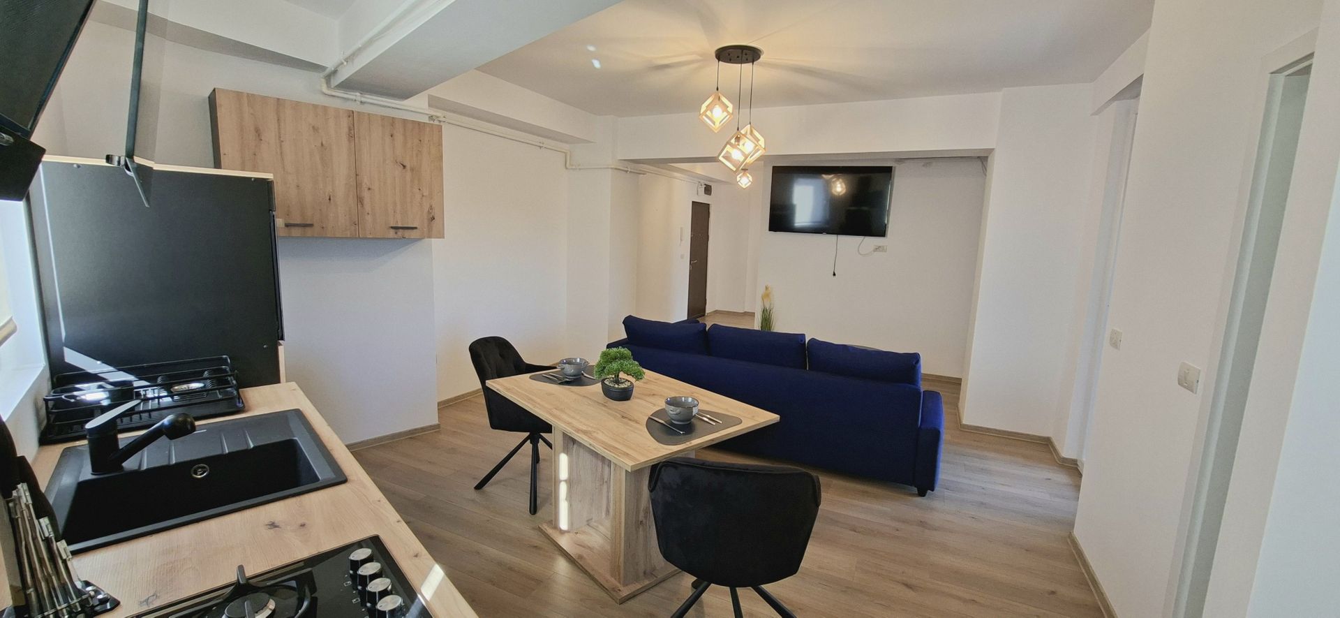 Apartament cu 2 camere si loc de parcare subteran - Poză 9