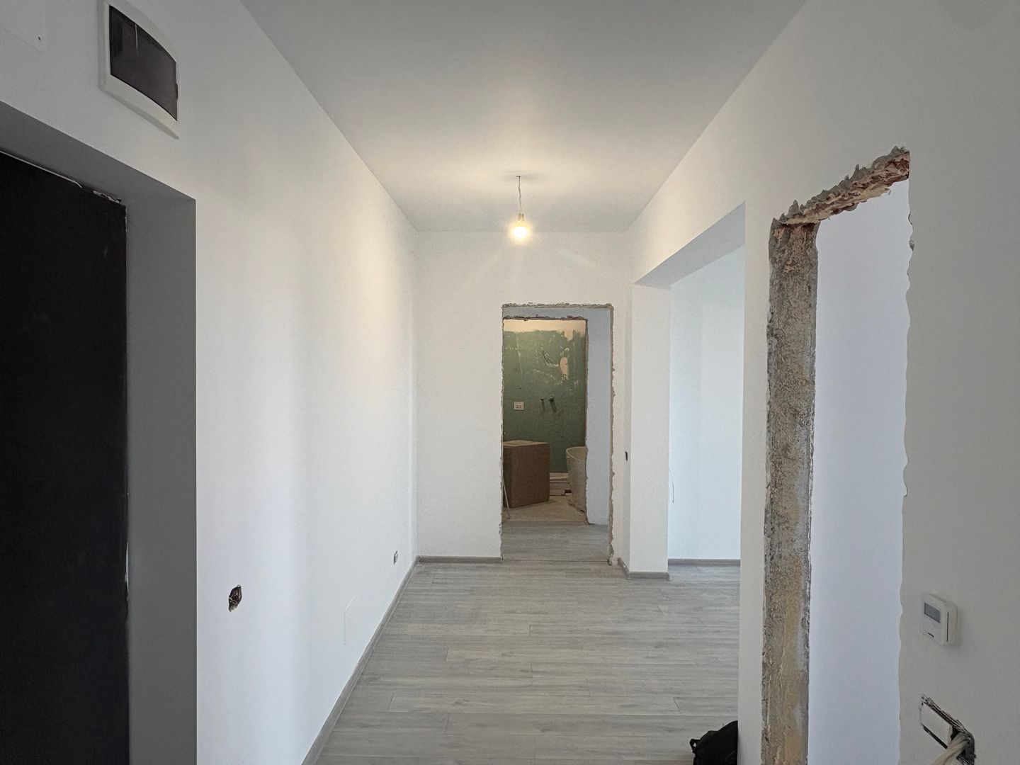 Apartament cu 3 camere 2 băi - Lacul Morii. Vedere lac. - Poză 13