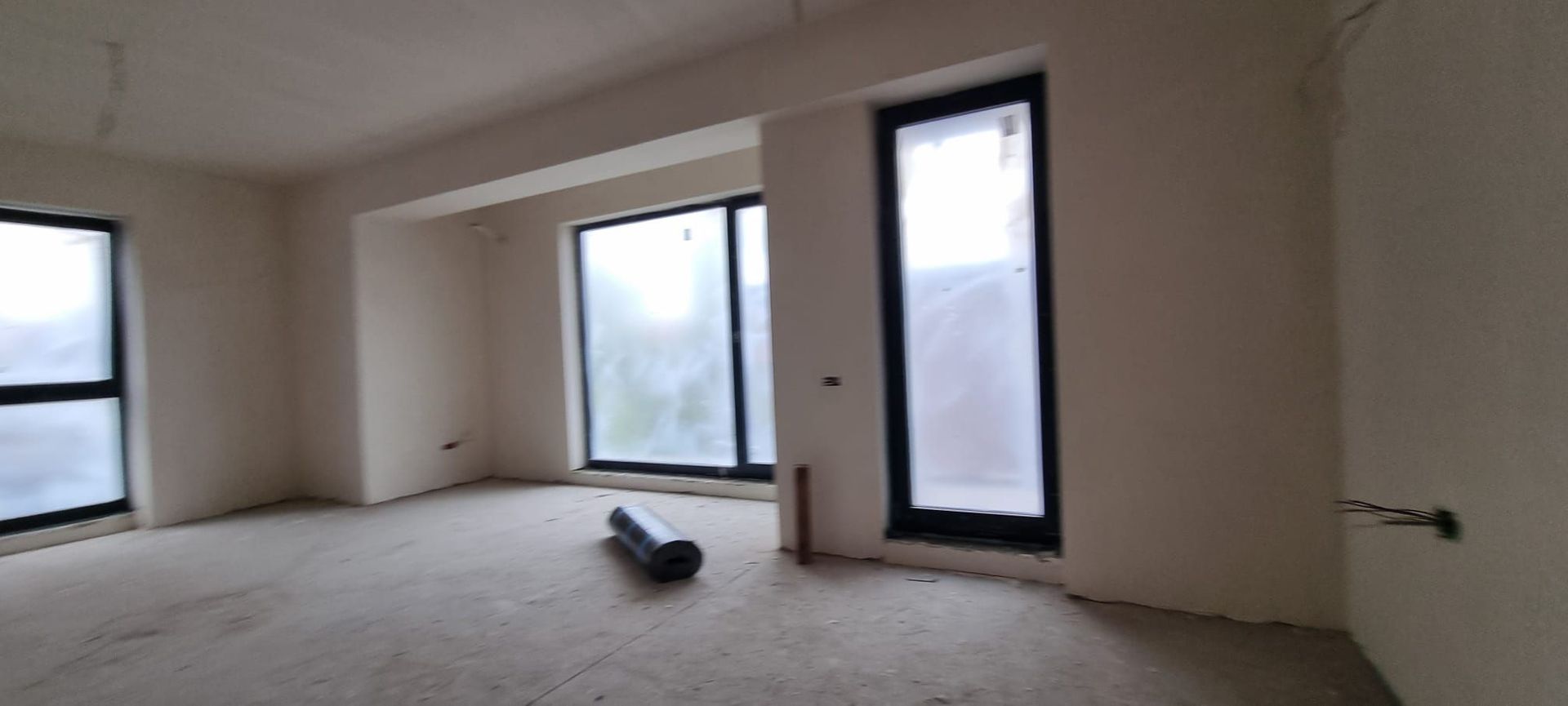 Locuințe Noi cu Parcare – Studiouri & 2 Camere - Poză 5