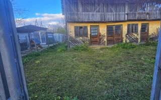 Exclusivitate! Casă cu teren generos în Sat Olteni, Com.Teișani - Poză 9