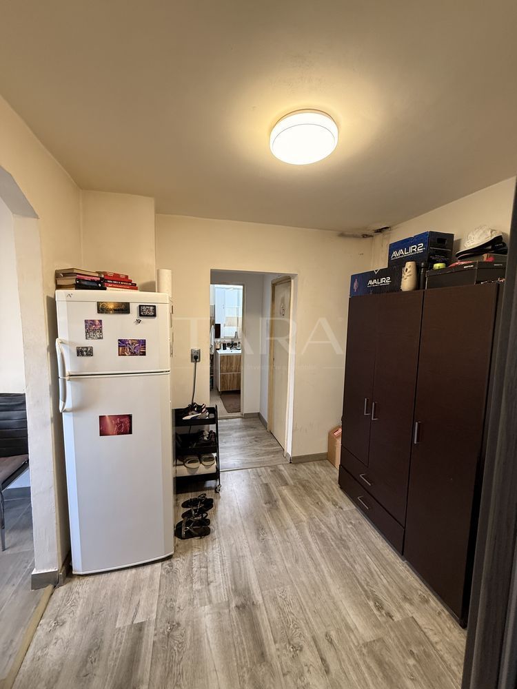 Apartament 2 camere decomandat, parcare, Grigorescu – etaj intermediar - Poză 4