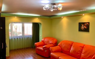 De inchiriat apartament cu 4 camere, Zona Imparat Traian. 400€ - Poză 8