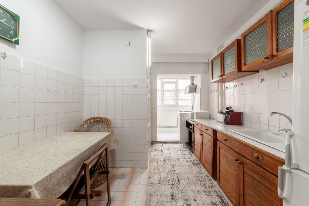 Apartament 3 camere - decomandat - 3 balcoane, etaj 3 cu lift, bloc 1991 - Poză 6