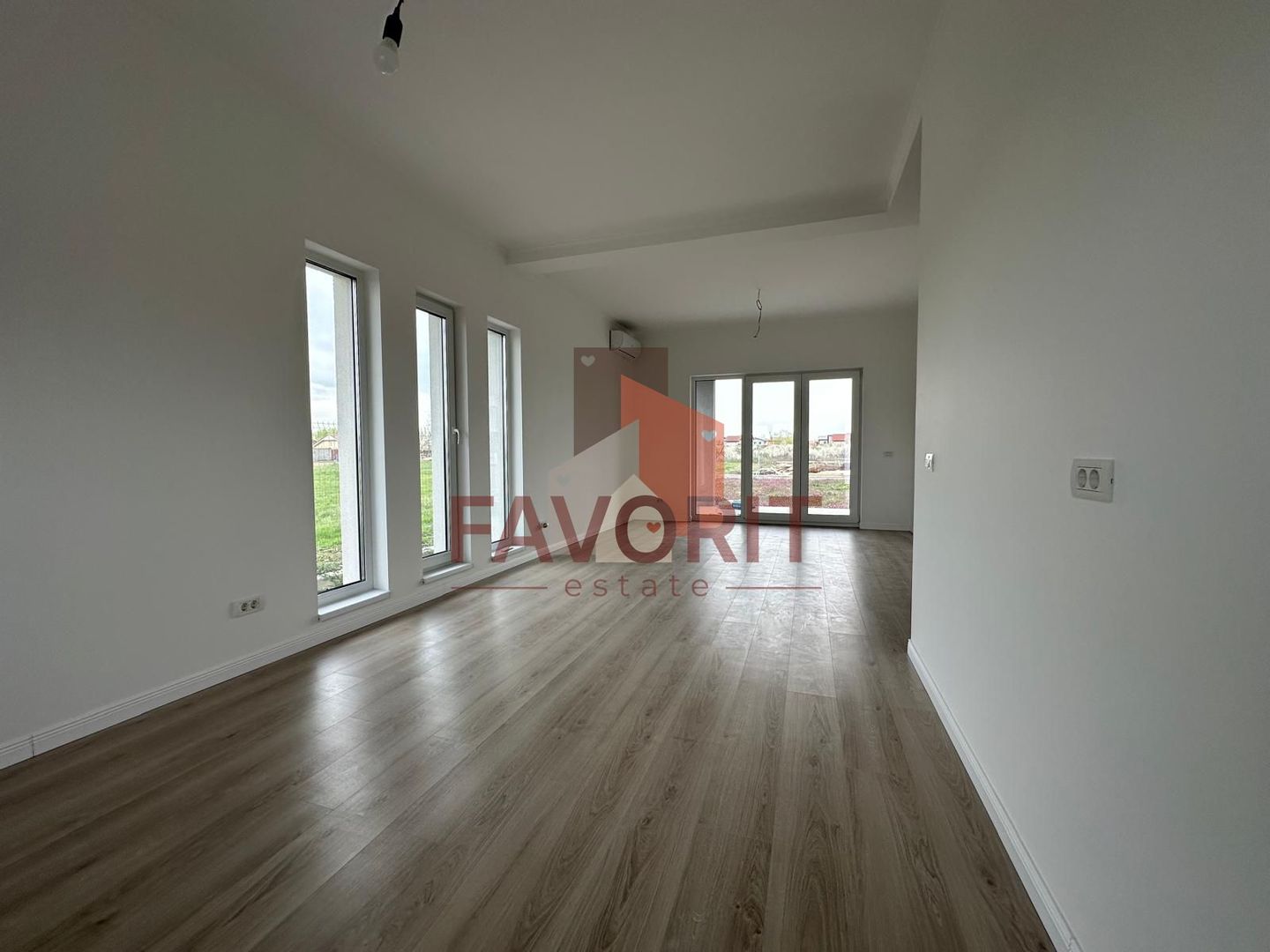 Duplex Modern Premium | Finisaje de Lux | 4 camere | Panouri solare | - Poză 3